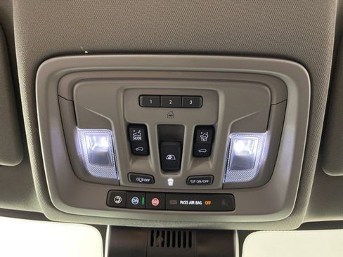 Used 2026 Chevrolet Silverado 2500 LTZ w/ LTZ Premium Package image 29