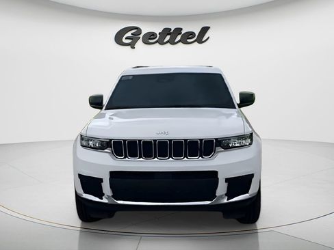 New 2025 Jeep Grand Cherokee L Laredo image 3