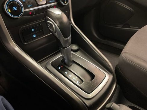 Used 2019 Ford EcoSport SE w/ SE Convenience Package image 25