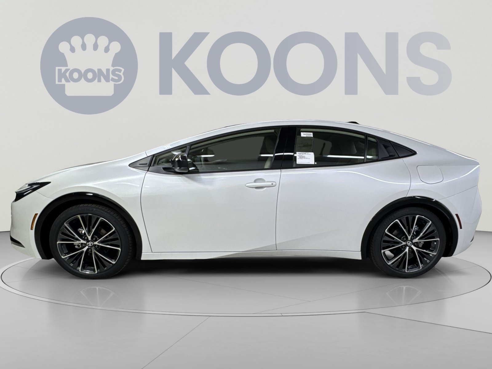 New 2027 Toyota Prius XLE FWD image 13