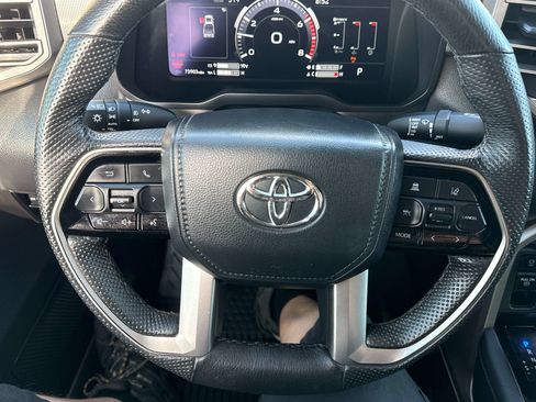 Used 2024 Toyota Tundra Limited AWD/4WD image 26