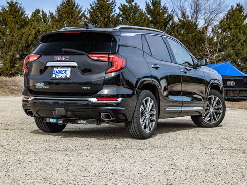 Used 2020 GMC Terrain Denali w/ Denali Premium Package image 14