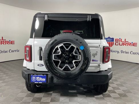 New 2026 Ford Bronco Outer Banks AWD/4WD image 4