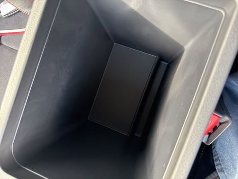 New 2025 Nissan Sentra SR image 23