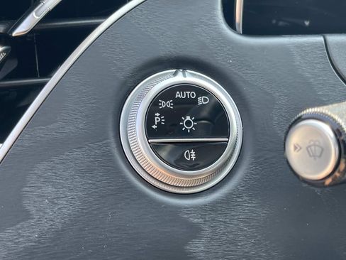 Certified 2025 Mercedes-Benz E 450 4MATIC Sedan image 35