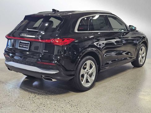 New 2025 Audi Q5 Prestige image 3