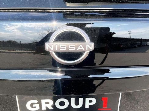 Certified 2024 Nissan Murano Platinum w/ Cargo Package image 30