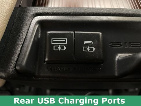 Used 2023 Toyota Sienna XLE image 42