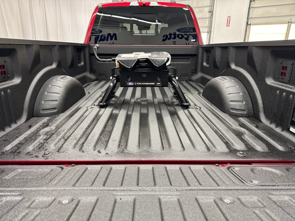 New 2026 Ford F450 Platinum w/ FX4 Off-Road Package AWD/4WD image 24