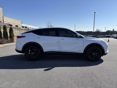 New 2026 Buick Envista Sport Touring w/ Convenience I Package image 11