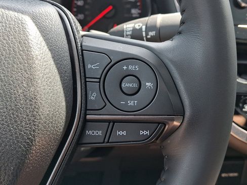 Used 2024 Toyota Camry XSE w/ Navigation Package image 22