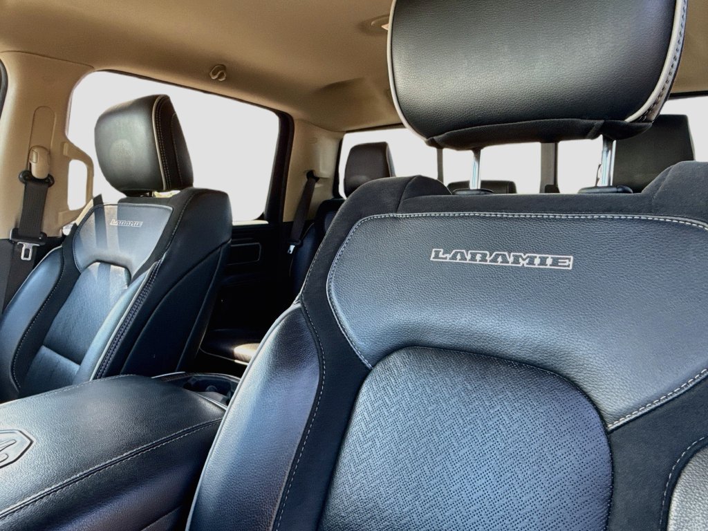 Used 2020 RAM 1500 Laramie AWD/4WD image 12