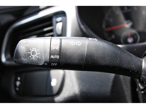Used 2020 Kia Sorento L FWD image 18