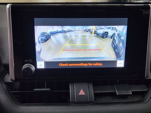 Used 2023 Toyota RAV4 LE FWD image 32