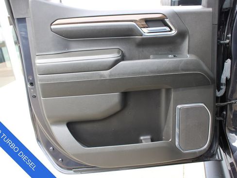 Used 2024 Chevrolet Silverado 1500 LT Trail Boss w/ Protection Package AWD/4WD image 20
