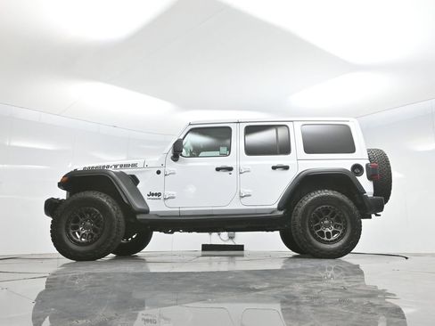 Used 2022 Jeep Wrangler Unlimited Sport image 69