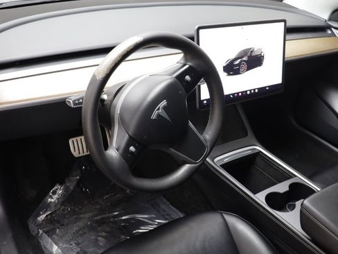 Used 2022 Tesla Model 3 Performance image 6