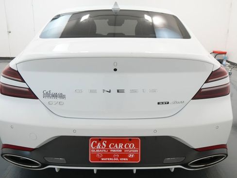 Used 2023 Genesis G70 3.3T w/ Sport Prestige Package image 8