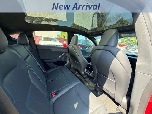 Used 2026 Tesla Model Y Long Range AWD/4WD image 7