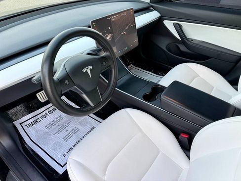 Used 2020 Tesla Model 3 Performance AWD/4WD image 7