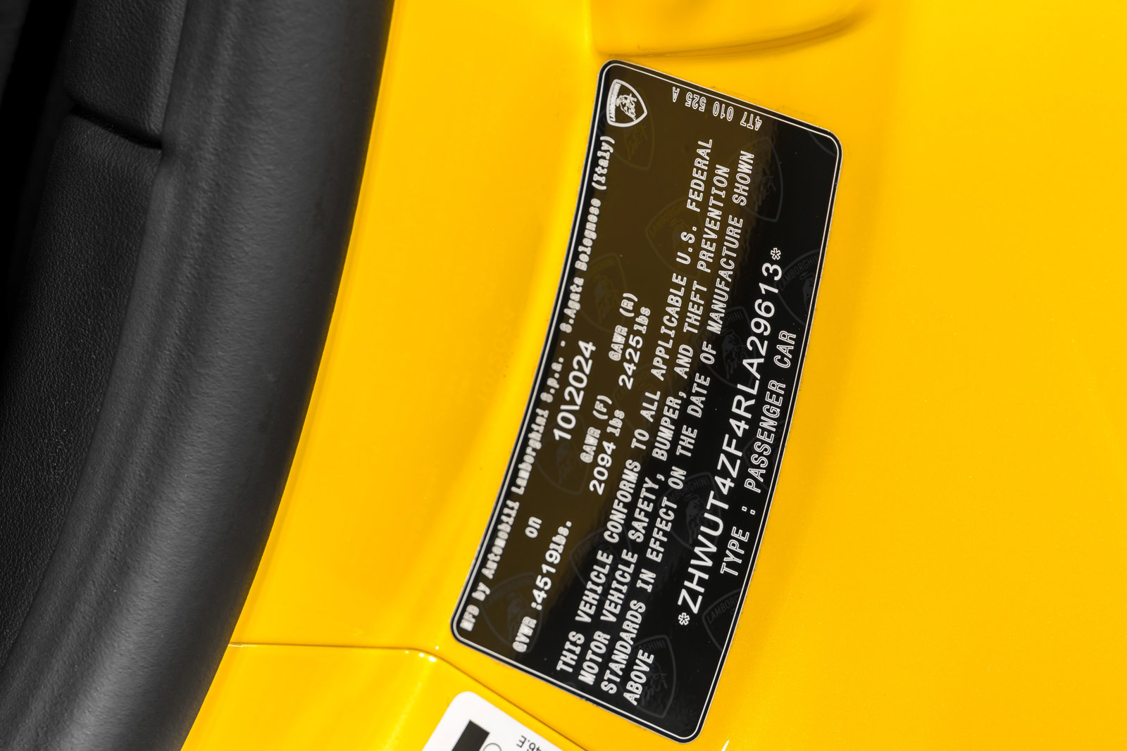 Used 2024 Lamborghini Huracan EVO AWD/4WD image 11