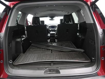 Used 2017 GMC Acadia SLT