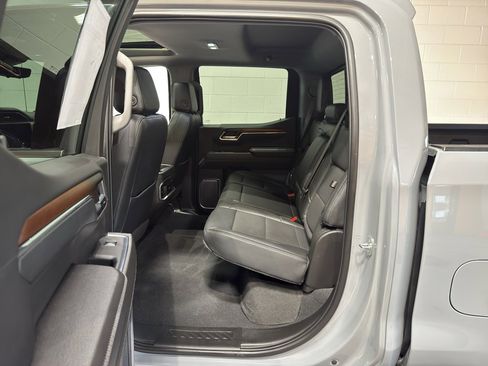 Used 2024 GMC Sierra 1500 Denali w/ Denali Reserve Package image 14
