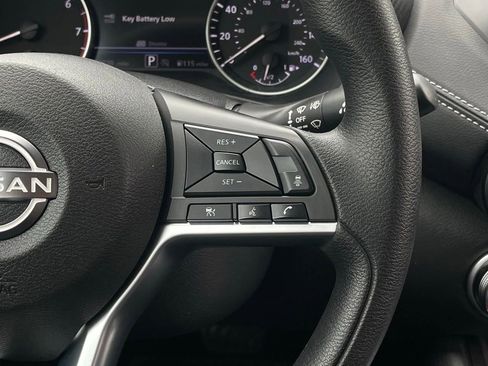 Used 2024 Nissan Sentra SV FWD image 15