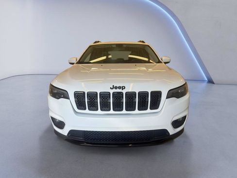 Used 2020 Jeep Cherokee Latitude Plus AWD/4WD image 2