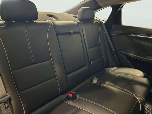 Used 2015 Chevrolet Impala LTZ FWD image 23