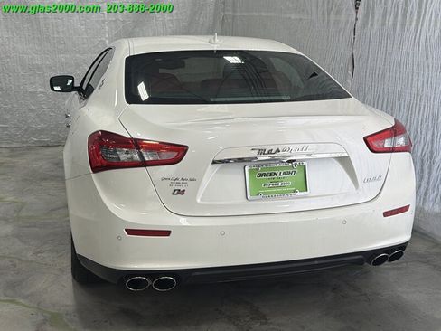 Used 2015 Maserati Ghibli S Q4 AWD/4WD image 31