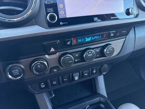 Used 2023 Toyota Tacoma TRD Off-Road image 22