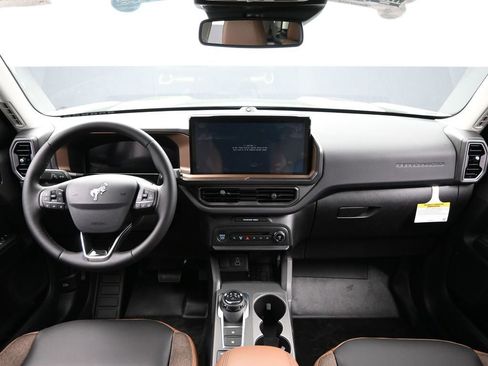 New 2025 Ford Bronco Sport Outer Banks w/ Sasquatch Outer Banks Package AWD/4WD image 21