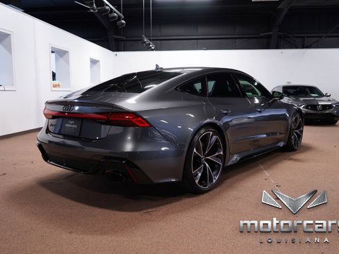 Used 2023 Audi RS 7 Sportback w/ Black Optic Package image 7