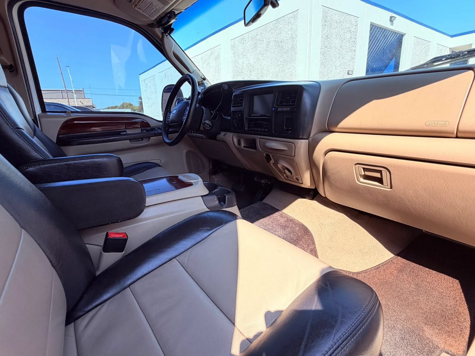 Used 2005 Ford Excursion Eddie Bauer AWD/4WD image 37