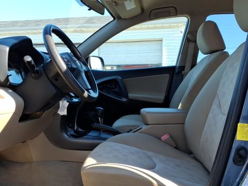 Used 2012 Toyota RAV4 FWD w/ Value Pkg image 8