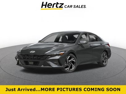 Used 2025 Hyundai Elantra Limited