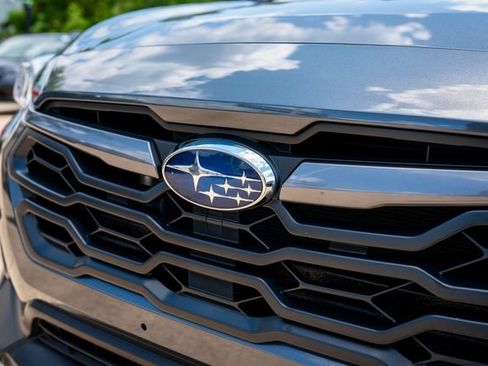 Certified 2024 Subaru Crosstrek 2.0i Premium AWD/4WD image 13