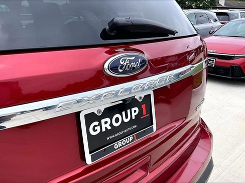 Used 2014 Ford Explorer Limited w/ Equipment Group 301A FWD image 30