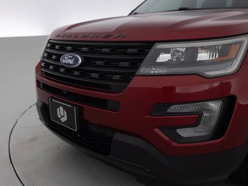 Used 2016 Ford Explorer Sport w/ Equipment Group 401A AWD/4WD image 16