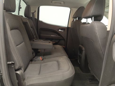 Used 2016 Chevrolet Colorado LT w/ Midnight Edition AWD/4WD image 19