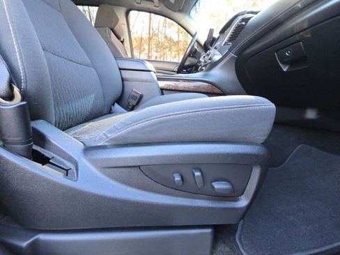 Used 2017 Chevrolet Tahoe LS w/ All-Season Package image 20