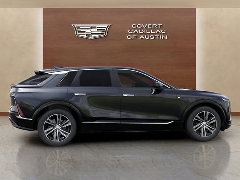 New 2024 Cadillac Lyriq Luxury w/ Nappa Leather Package image 4