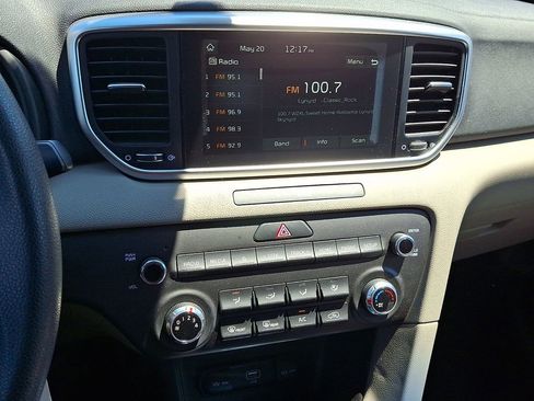 Used 2021 Kia Sportage LX FWD image 17