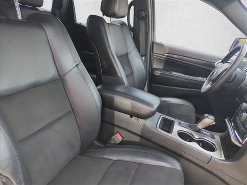 Used 2021 Jeep Grand Cherokee Laredo X AWD/4WD image 27