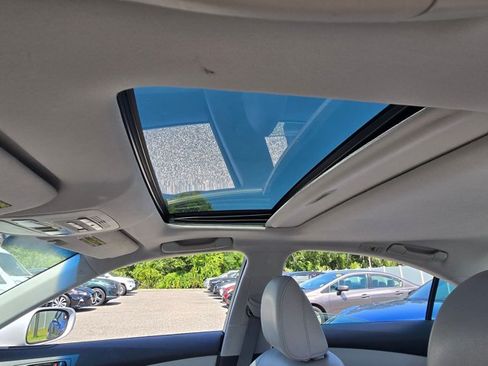 Used 2010 Lexus ES 350 FWD image 12