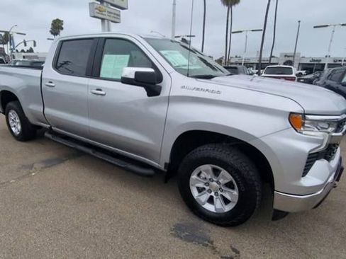 Certified 2022 Chevrolet Silverado 1500 LT AWD/4WD image 2