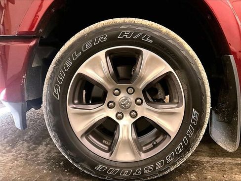 Used 2021 RAM 1500 Laramie w/ Sport Appearance Package AWD/4WD image 8