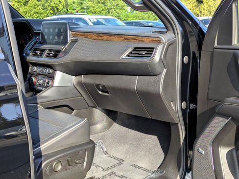 Certified 2021 Chevrolet Tahoe Premier w/ Premium Package AWD/4WD image 13