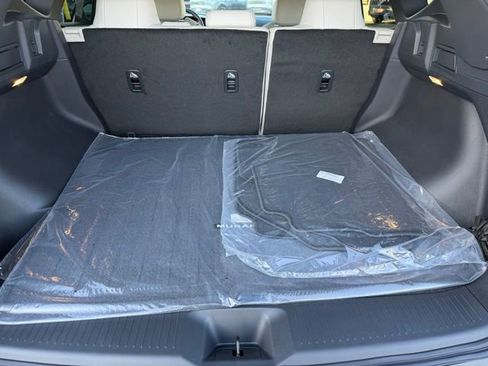 New 2026 Nissan Murano SL image 8